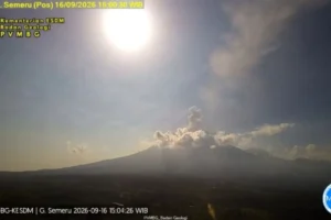 semeru erupsi 16 9 2026
