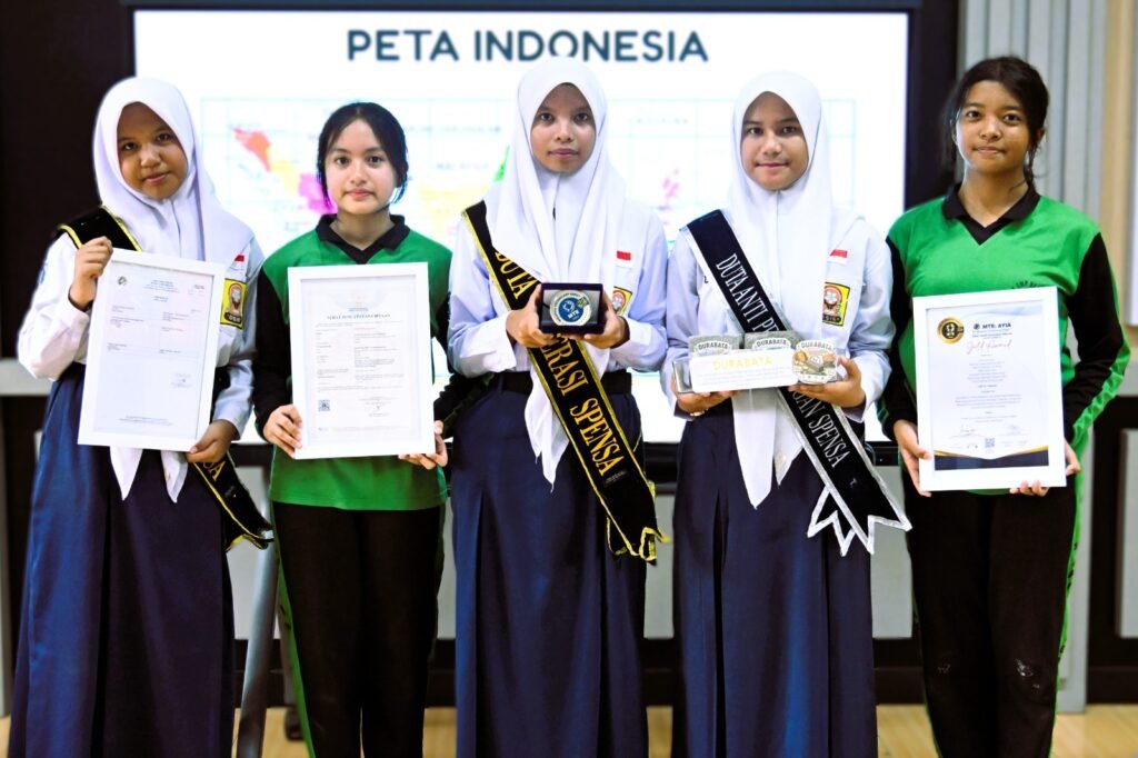 smp juara stem