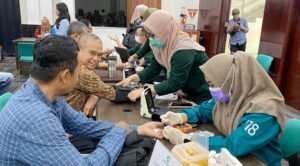 Foto Wartawan Cek Kesehatan