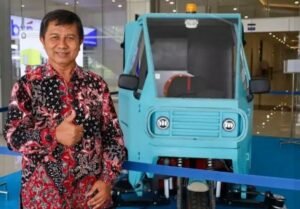 Mobil Sweeper EV, Undip dan Profesorbya