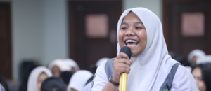 Siswa SMA Wijaya Kusuma belajar peran dan fungsi MK