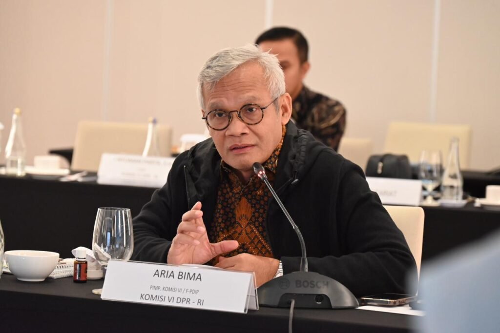 Wakil Ketua Komisi II DPR RI Aria Bima