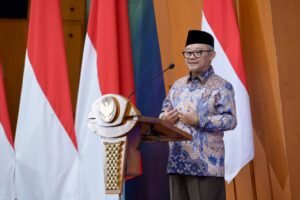 bgn dan muti podium merah putih