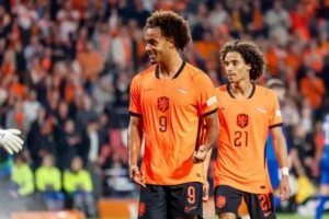 joshua zirkzee kiri belanda uefa