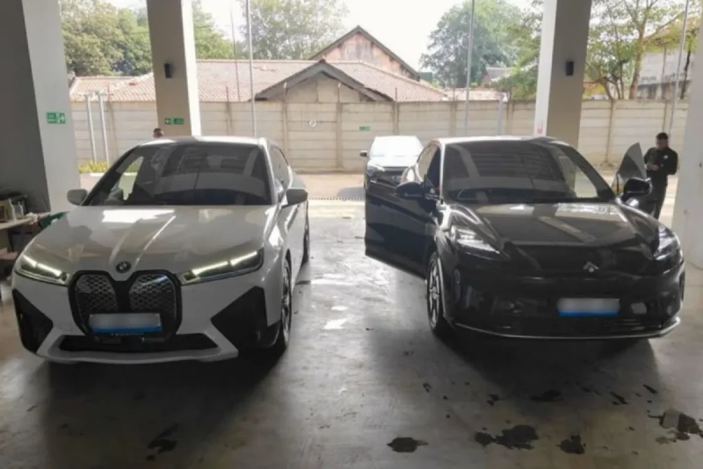 mobil sitaan kpk