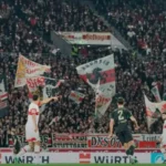 Borussia Moenchengladbach Bangkit Usai 6 Kekalahan dengan Tekuk Stuttgart 3-2, Kevin Diks Absen