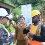 Kisah Musa Lokobal, Buruh Tunawicara di Papua yang Bersyukur kepada Mendikdasmen Mu’ti