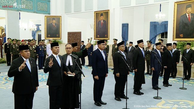 pelantikan-dan-pengucapan-sumpah-pejabat-negara-istana-negara-15-oktober-2026-1792051884907_169