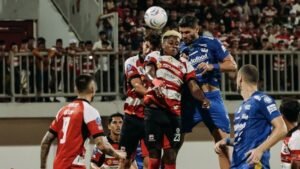 persib-bandung-vs-madura-united-1792676519871_169