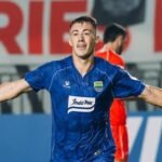 Persib Bandung Amankan 3 Poin atas The Cong Viettel, Penalti Peralta Jadi Penentu