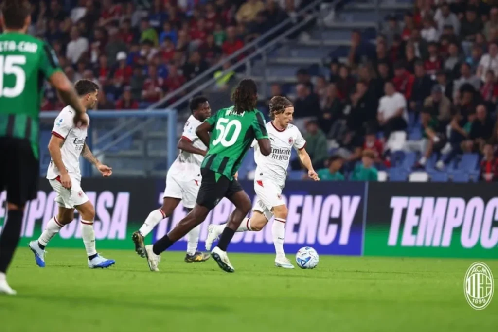 sassuolo vs milan - ac milan