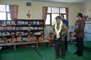sdn 15 dangin puri muti bali
