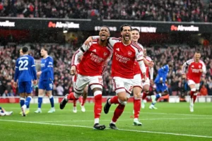 selebrasi enzri konsa arsenal