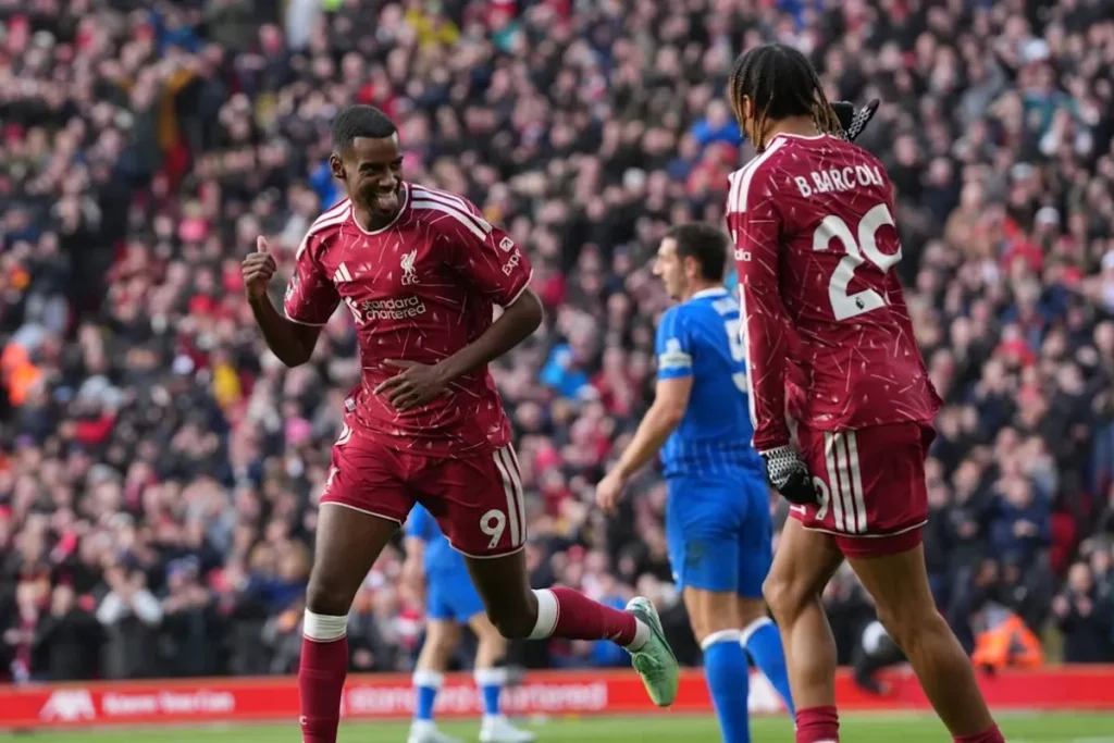 selebrasi isak liverpool