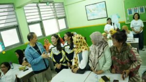 sun life di kelas albertus wijoyo
