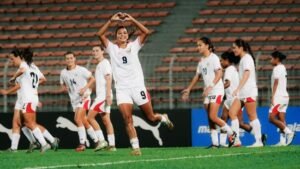 timnas-putri-indonesia-juara-piala-aff-1784765307563_169