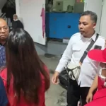 Amarah Petugas SPBU Bali di Depan Gubernur Wayan Koster Viral: “Saya Bukan Robot, Pak!”
